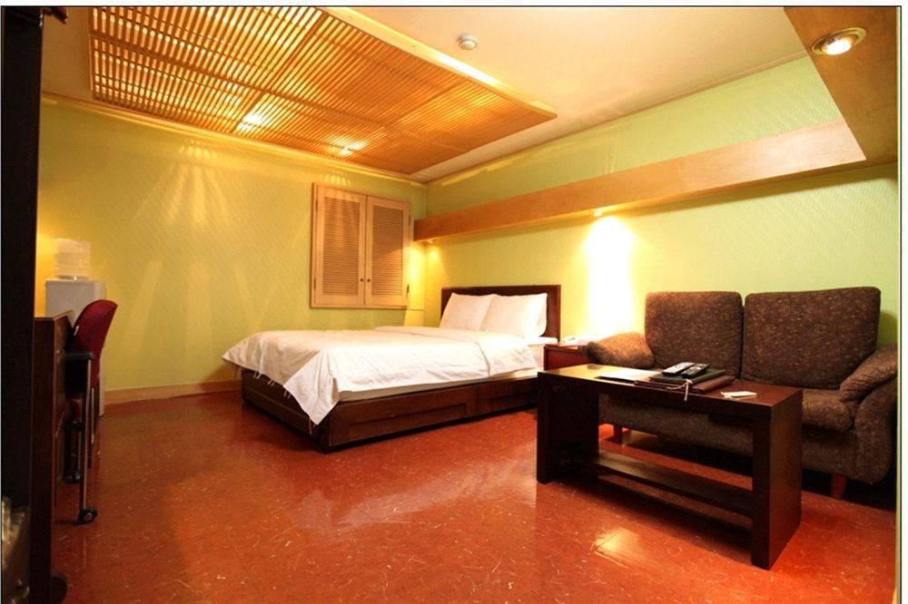 Abata Business Hotel Kōyō Dış mekan fotoğraf