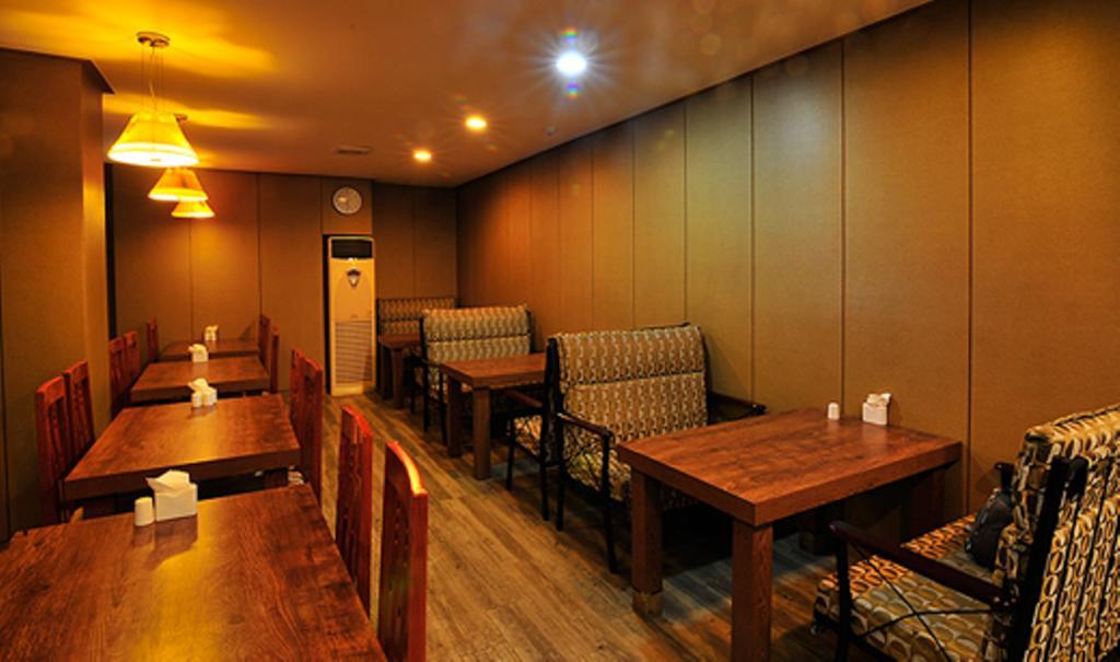 Abata Business Hotel Kōyō Dış mekan fotoğraf
